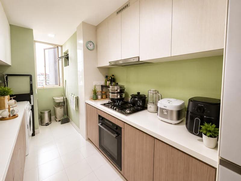 Watercolours, 29 Pasir Ris Link, Pasir Ris / Tampines, 3 Bedrooms, 1,755 sqft, Condominium For Sale, by Andrew Nair, 500248528 - Kitchen - PropertyGuru.com.sg