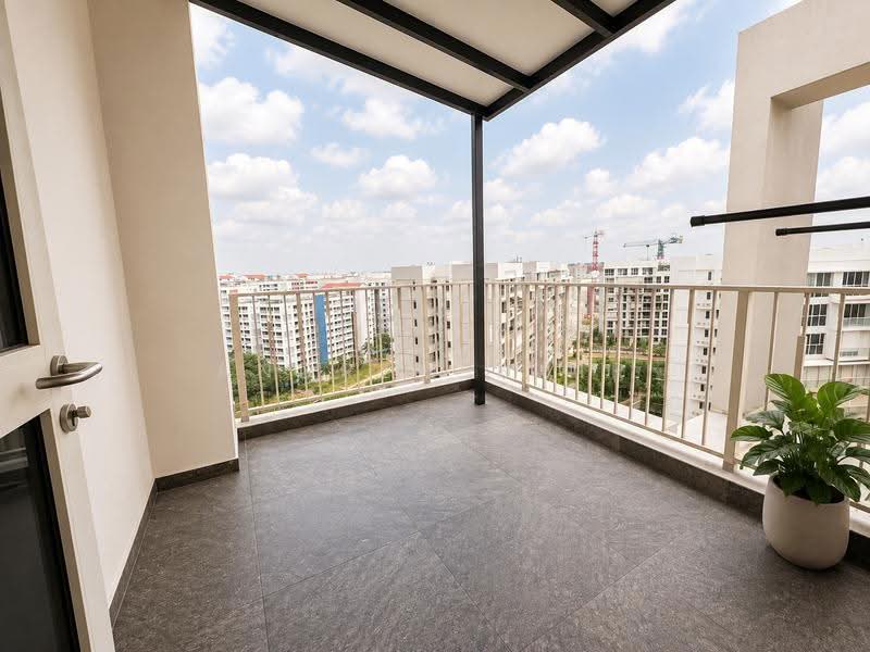 Watercolours, 29 Pasir Ris Link, Pasir Ris / Tampines, 3 Bedrooms, 1,755 sqft, Condominium For Sale, by Andrew Nair, 500248528 - Balcony - PropertyGuru.com.sg