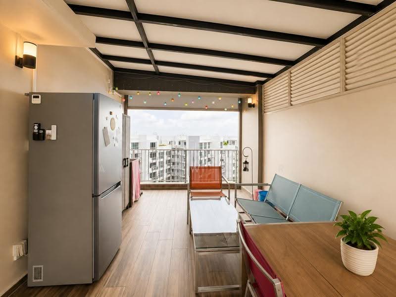 Watercolours, 29 Pasir Ris Link, Pasir Ris / Tampines, 3 Bedrooms, 1,755 sqft, Condominium For Sale, by Andrew Nair, 500248528 - Balcony - PropertyGuru.com.sg