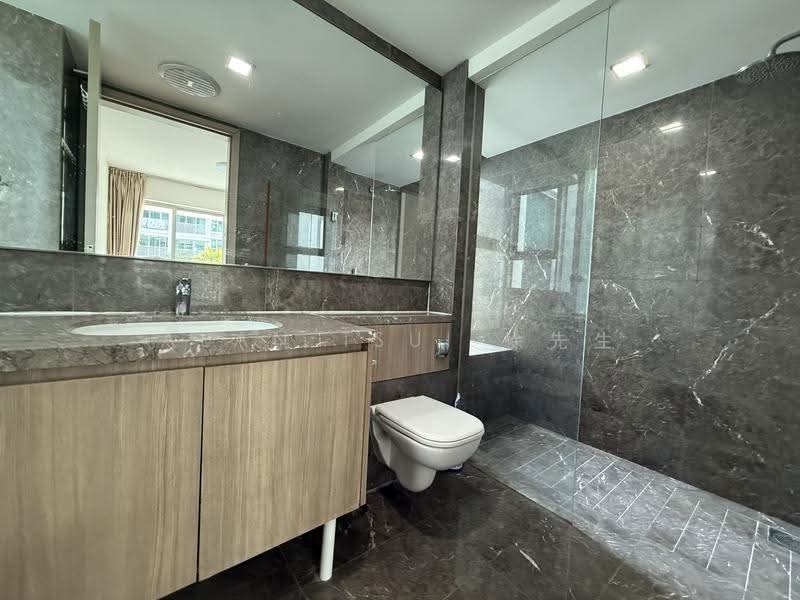 Optima @ Tanah Merah, 80 Tanah Merah Kechil Avenue, Bedok / Upper East Coast, Room Rental, 225 sqft, Condominium For Rent, by Alan Tsui 徐先生, 500248533 - Bathroom - PropertyGuru.com.sg