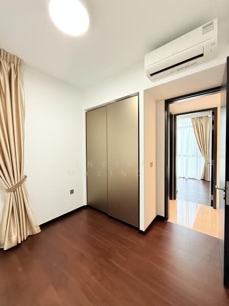 Pullman Residences, 18 Dunearn Road, Newton / Novena, 4 Bedrooms, 1,378 sqft, Condominium For Sale, by Indira Malinda, 500248540 - Bedroom - PropertyGuru.com.sg