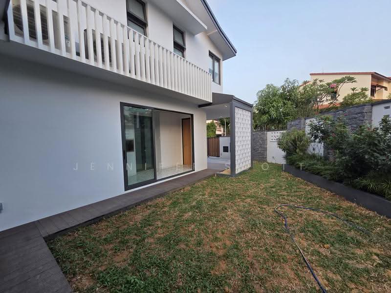 Clover Park, Ang Mo Kio / Bishan / Thomson, 4 Bedrooms, 3,600 sqft, Corner Terrace For Rent, by Jennifer Scott, 500248543 - Exterior - PropertyGuru.com.sg