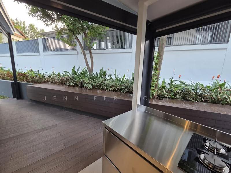 Clover Park, Ang Mo Kio / Bishan / Thomson, 4 Bedrooms, 3,600 sqft, Corner Terrace For Rent, by Jennifer Scott, 500248543 - Exterior - PropertyGuru.com.sg