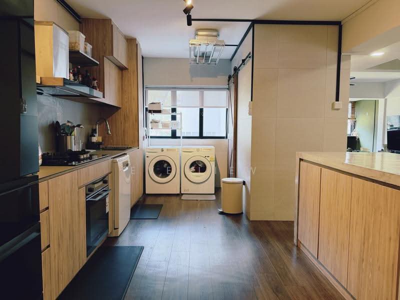 145 Lorong Ah Soo, 145 Lorong Ah Soo, Hougang / Punggol / Sengkang, 3 Bedrooms, 1,593 sqft, HDB Flat For Sale, by Eve Liew, 500248548 - Kitchen - PropertyGuru.com.sg