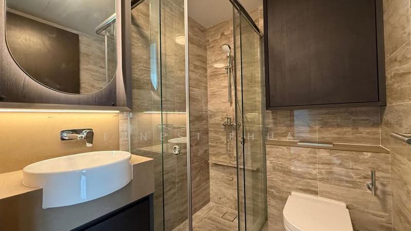 Neu at Novena, 27 Moulmein Rise, Newton / Novena, 2 Bedrooms, 646 sqft, Condominium For Sale, by Ernest Phua, 500248561 - Bathroom - PropertyGuru.com.sg