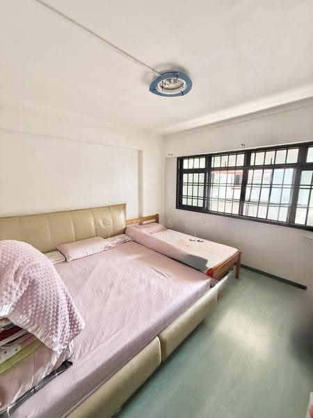 796 Woodlands Drive 72, 796 Woodlands Drive 72, Admiralty / Woodlands, 3 Bedrooms, 1,076 sqft, HDB Flat For Sale, by Zan Sim (沈瓒延), 500248563 - Bedroom - PropertyGuru.com.sg