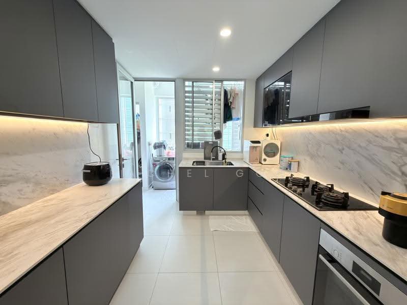 Cairnhill Residences, 31 Cairnhill Circle, Orchard / River Valley, 3 Bedrooms, 1,173 sqft, Apartment For Sale, by Rachel Goh, 500248574 - Kitchen - PropertyGuru.com.sg