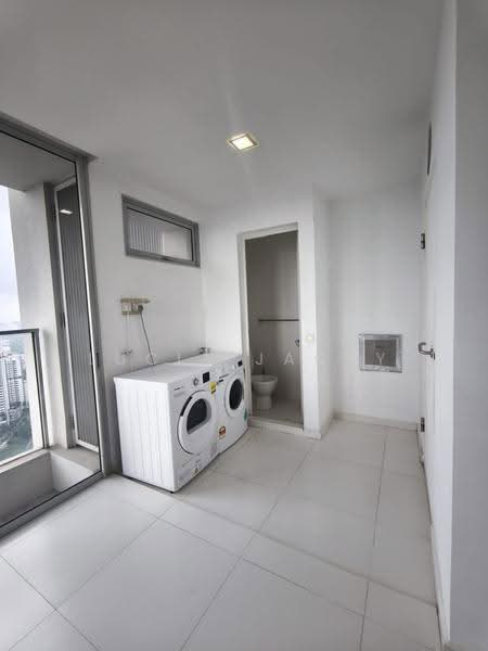 Sky @ Eleven, 5 Thomson Lane, Newton / Novena, 3 Bedrooms, 1,851 sqft, Condominium For Rent, by Lucia Jacky, 500248583 - Yard - PropertyGuru.com.sg