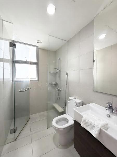Prive, 35 Punggol Field, Hougang / Punggol / Sengkang, 3 Bedrooms, 1,098 sqft, Condominium For Sale, by Jose Loh Zhenhao, 500248586 - Bathroom - PropertyGuru.com.sg