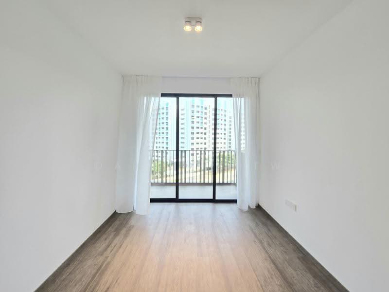 Norwood Grand, Admiralty / Woodlands, 4 Bedrooms, 1,313 sqft, Condominium For Sale, by Darren Khew, 500248587 - Balcony - PropertyGuru.com.sg