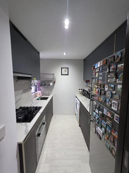 Wilshire Residences, 30 Farrer Road, Tanglin / Holland / Bukit Timah, 3 Bedrooms, 840 sqft, Condominium For Sale, by Gwendolyn Yap, 500248594 - Kitchen - PropertyGuru.com.sg