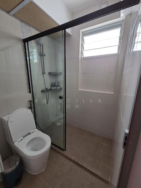 527A Costa Ris, 527A Pasir Ris Street 51, Pasir Ris / Tampines, Room Rental, 150 sqft, HDB Flat For Rent, by Priscilla Loh, 500248600 - Bathroom - PropertyGuru.com.sg