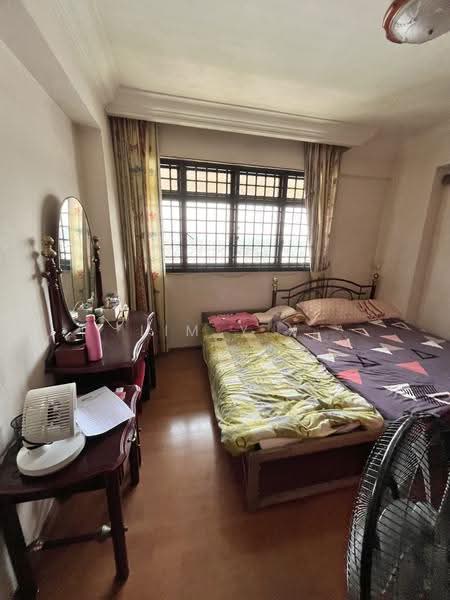 7 Ghim Moh Road, 7 Ghim Moh Road, Tanglin / Holland / Bukit Timah, 3 Bedrooms, 1,280 sqft, HDB Flat For Rent, by Lim Y X, 500248602 - Bedroom - PropertyGuru.com.sg
