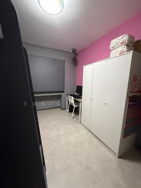 10B Lorong 7 Toa Payoh, 10B Lorong 7 Toa Payoh, Balestier / Toa Payoh, Room Rental, 120 sqft, HDB Flat For Rent, by Eunice Chew, 500248603 - Bedroom - PropertyGuru.com.sg