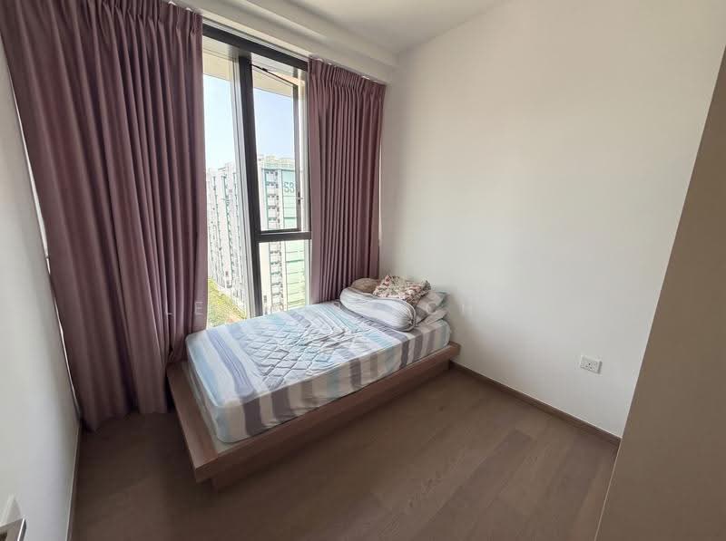 Penrose, 20 Sims Drive, Eunos / Geylang / Paya Lebar, 3 Bedrooms, 1,055 sqft, Condominium For Sale, by Leonard Choi, 500248611 - Bedroom - PropertyGuru.com.sg