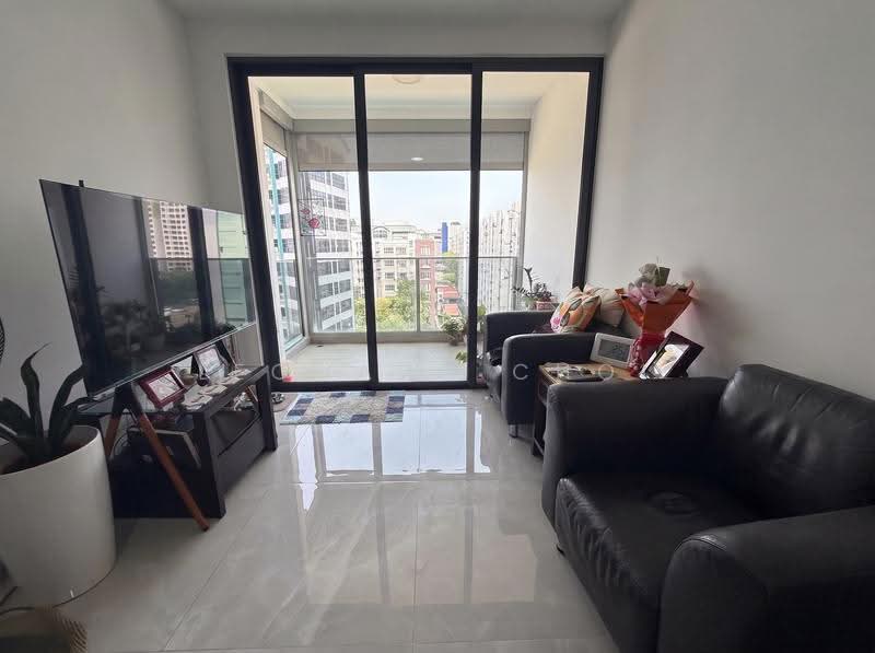 Penrose, 20 Sims Drive, Eunos / Geylang / Paya Lebar, 3 Bedrooms, 1,055 sqft, Condominium For Sale, by Leonard Choi, 500248611 - Living Room - PropertyGuru.com.sg
