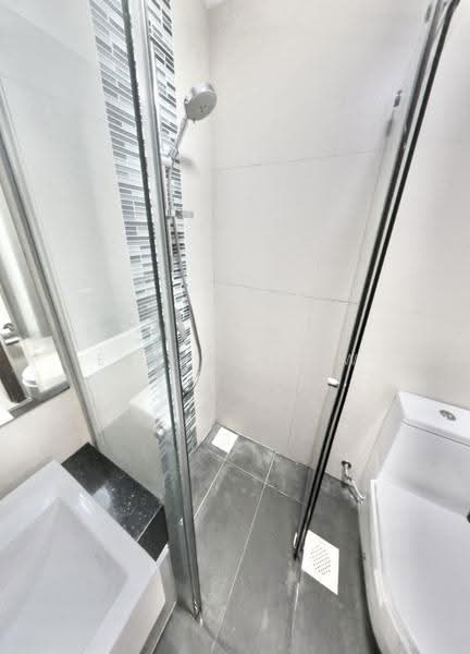 The Ariel, 31 Lorong 105 Changi, East Coast / Marine Parade, 3 Bedrooms, 937 sqft, Condominium For Rent, by Esther Low, 500248614 - Bathroom - PropertyGuru.com.sg