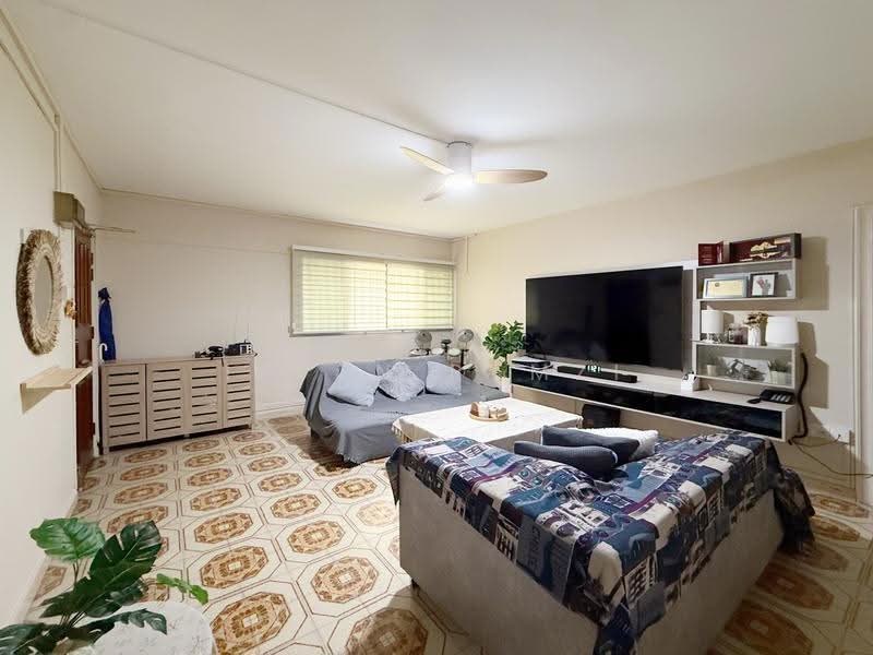 51 Telok Blangah Drive, 51 Telok Blangah Drive, Harbourfront / Telok Blangah, 3 Bedrooms, 990 sqft, HDB Flat For Sale, by Irfan Ramzi, 500248624 - Living Room - PropertyGuru.com.sg