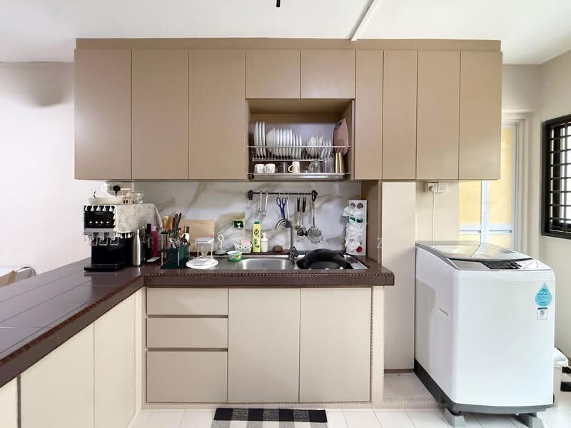 51 Telok Blangah Drive, 51 Telok Blangah Drive, Harbourfront / Telok Blangah, 3 Bedrooms, 990 sqft, HDB Flat For Sale, by Irfan Ramzi, 500248624 - Kitchen - PropertyGuru.com.sg