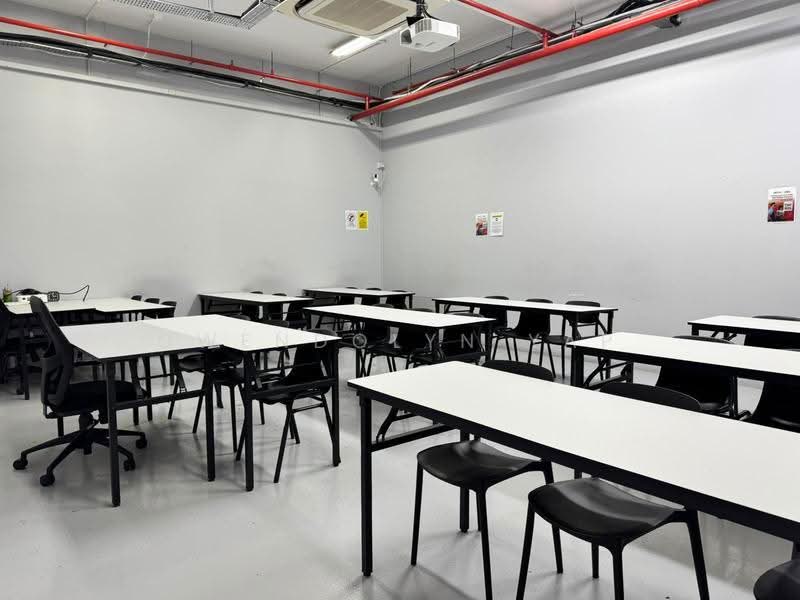 Excalibur Centre, 71 Ubi Crescent, Eunos / Geylang / Paya Lebar, 2,573 sqft, Light Industrial (B1) For Sale, by Gwendolyn Yap, 500248632 - Study - CommercialGuru.com.sg