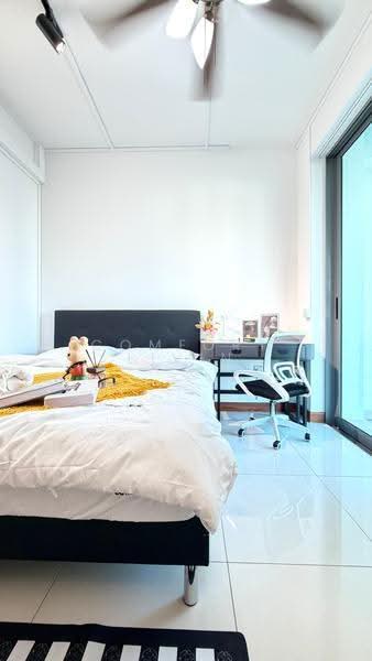 Waterfront Waves, 766 Bedok Reservoir Road, Bedok / Upper East Coast, Room Rental, 150 sqft, Condominium For Rent, by Xavier, 500248636 - Bedroom - PropertyGuru.com.sg