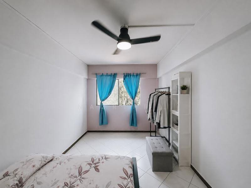 553 Jurong West Street 42, 553 Jurong West Street 42, Boon Lay / Jurong / Tuas, 3 Bedrooms, 1,432 sqft, HDB Flat For Sale, by Nazriff ., 500248639 - Bedroom 3 - PropertyGuru.com.sg
