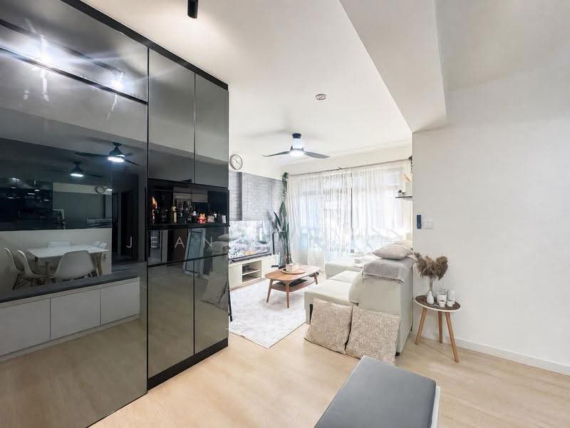 992B Buangkok Link, 992B Buangkok Link, Hougang / Punggol / Sengkang, 2 Bedrooms, 1,001 sqft, HDB Flat For Rent, by Jean Ang 诗吟, 500248642 - Living Room - PropertyGuru.com.sg