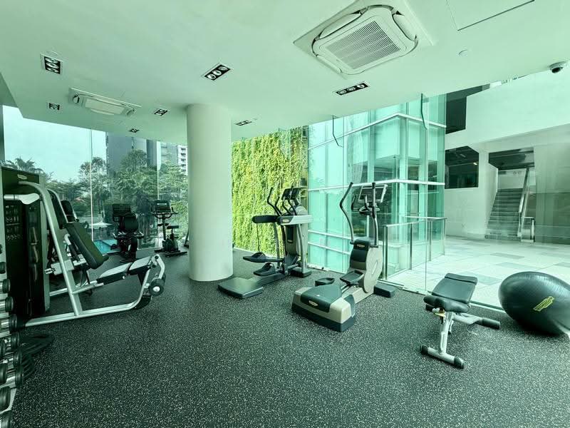The Vermont On Cairnhill, 12A Cairnhill Rise, Orchard / River Valley, 3 Bedrooms, 1,442 sqft, Apartment For Rent, by Halim Gafoor, 500248672 - Gym - PropertyGuru.com.sg