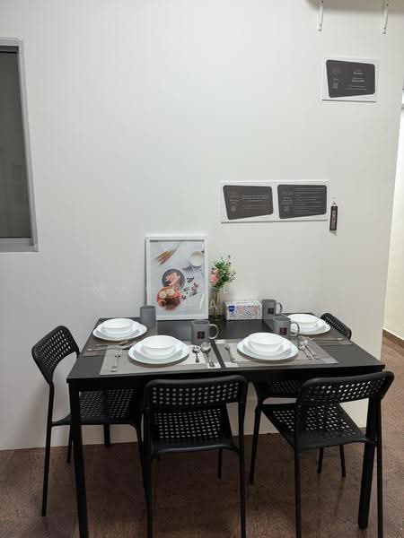 Le Hill, 42 Pasir Panjang Hill, Buona Vista / West Coast / Clementi New Town, Room Rental, 100 sqft, Condominium For Rent, by Magdalene Chai, 500248677 - Dining Room - PropertyGuru.com.sg