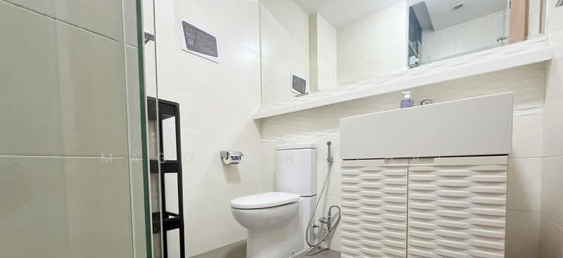 Le Hill, 42 Pasir Panjang Hill, Buona Vista / West Coast / Clementi New Town, Room Rental, 100 sqft, Condominium For Rent, by Magdalene Chai, 500248677 - Bathroom - PropertyGuru.com.sg