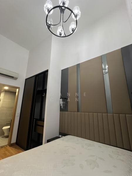 The Navian, Jalan Eunos, Eunos / Geylang / Paya Lebar, 2 Bedrooms, 657 sqft, Condominium For Sale, by Joanne Chan, 500248688 - PropertyGuru.com.sg