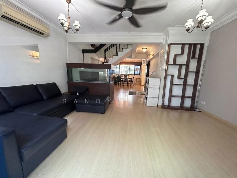 405 Jurong West Street 42, 405 Jurong West Street 42, Boon Lay / Jurong / Tuas, 4 Bedrooms, 1,614 sqft, HDB Flat For Sale, by Sandy Hong, 500248698 - Living Room - PropertyGuru.com.sg