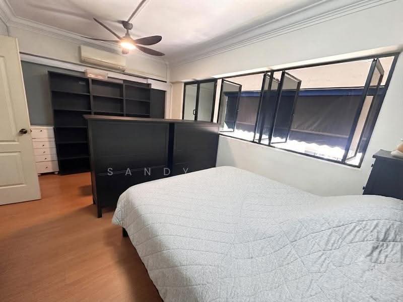 405 Jurong West Street 42, 405 Jurong West Street 42, Boon Lay / Jurong / Tuas, 4 Bedrooms, 1,614 sqft, HDB Flat For Sale, by Sandy Hong, 500248698 - Bedroom - PropertyGuru.com.sg