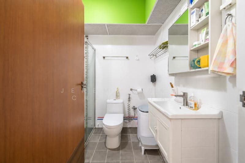 615C Edgefield Plains, 615C Edgefield Plains, Hougang / Punggol / Sengkang, 3 Bedrooms, 1,033 sqft, HDB Flat For Sale, by Jeremy Quah Chen Cher, 500248710 - Bathroom - PropertyGuru.com.sg