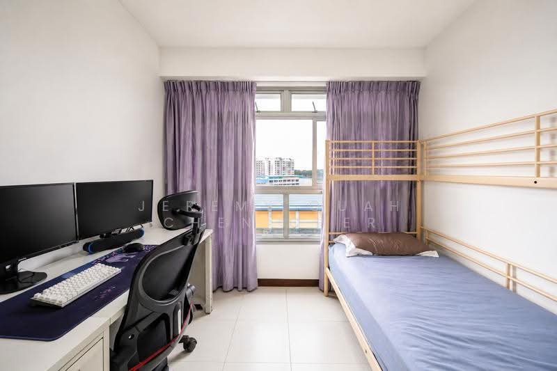 615C Edgefield Plains, 615C Edgefield Plains, Hougang / Punggol / Sengkang, 3 Bedrooms, 1,033 sqft, HDB Flat For Sale, by Jeremy Quah Chen Cher, 500248710 - Bedroom - PropertyGuru.com.sg