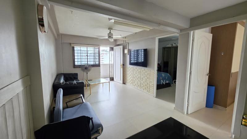2 Hougang Avenue 3, 2 Hougang Avenue 3, Hougang / Punggol / Sengkang, 2 Bedrooms, 635 sqft, HDB Flat For Sale, by Daniel Wong, 500248746 - PropertyGuru.com.sg
