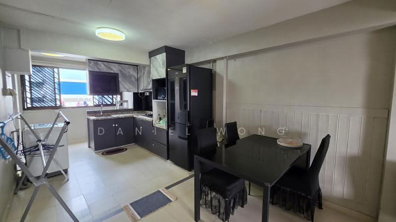 2 Hougang Avenue 3, 2 Hougang Avenue 3, Hougang / Punggol / Sengkang, 2 Bedrooms, 635 sqft, HDB Flat For Sale, by Daniel Wong, 500248746 - PropertyGuru.com.sg