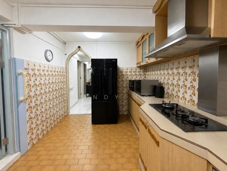 11 Holland Drive, 11 Holland Drive, Tanglin / Holland / Bukit Timah, 2 Bedrooms, 700 sqft, HDB Flat For Sale, by Mandy Ng, 500248749 - Kitchen - PropertyGuru.com.sg