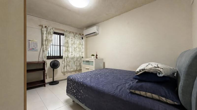 11 Holland Drive, 11 Holland Drive, Tanglin / Holland / Bukit Timah, 2 Bedrooms, 700 sqft, HDB Flat For Sale, by Mandy Ng, 500248749 - Bedroom - PropertyGuru.com.sg