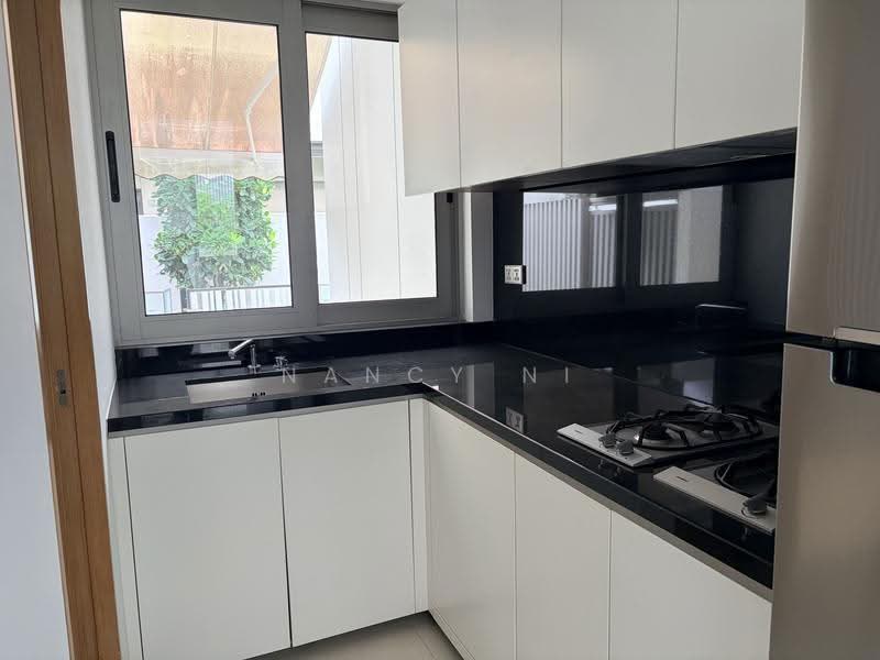 White House Residence, 67 Stevens Road, Tanglin / Holland / Bukit Timah, 5 Bedrooms, 6,000 sqft, Cluster House For Rent, by Nancy Ni, 500248750 - Kitchen - PropertyGuru.com.sg