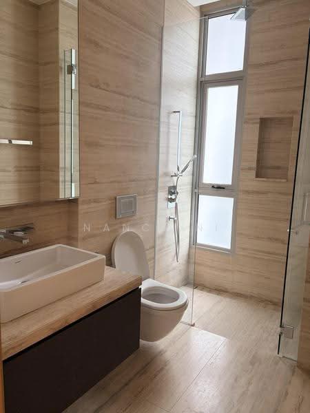 White House Residence, 67 Stevens Road, Tanglin / Holland / Bukit Timah, 5 Bedrooms, 6,000 sqft, Cluster House For Rent, by Nancy Ni, 500248750 - Bathroom - PropertyGuru.com.sg