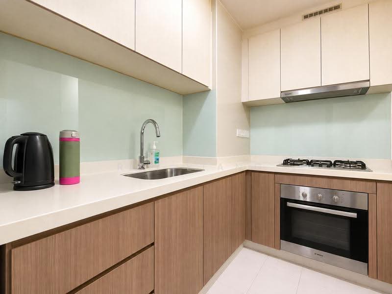 Watercolours, 29 Pasir Ris Link, Pasir Ris / Tampines, 3 Bedrooms, 1,292 sqft, Condominium For Sale, by Roy Liang, 500248753 - Kitchen - PropertyGuru.com.sg