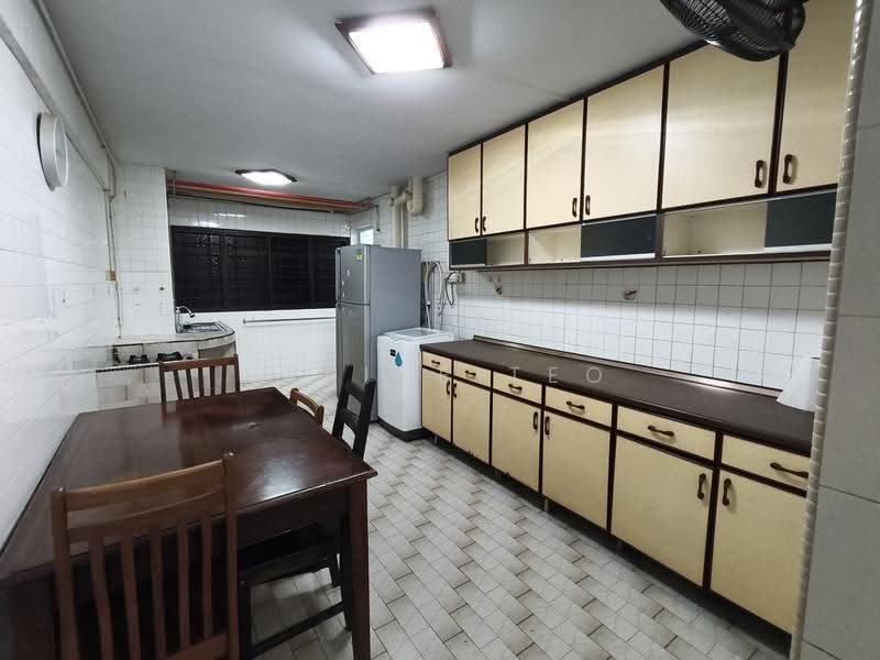 89 Bedok North Street 4, 89 Bedok North Street 4, Bedok / Upper East Coast, 2 Bedrooms, 721 sqft, HDB Flat For Rent, by Jerine Teo, 500248755 - Kitchen - PropertyGuru.com.sg