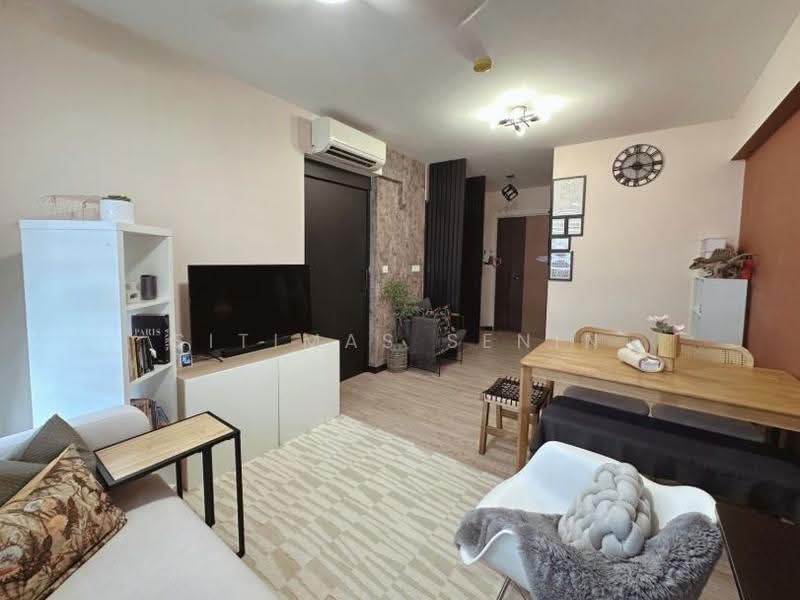 468A Bukit Batok West Avenue 9, 468A Bukit Batok West Avenue 9, Dairy Farm / Bukit Panjang / Choa Chu Kang, 1 Bedroom, 505 sqft, HDB Flat For Sale, by Sitimas Senin, 500248758 - Living Room - PropertyGuru.com.sg