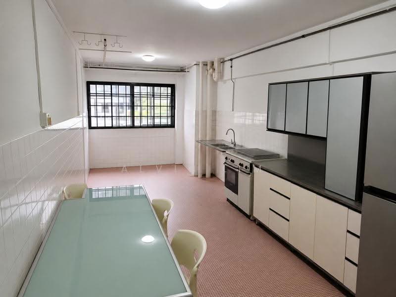543 Bedok North Street 3, 543 Bedok North Street 3, Bedok / Upper East Coast, 3 Bedrooms, 990 sqft, HDB Flat For Rent, by Alvin Lim, 500248763 - Kitchen - PropertyGuru.com.sg
