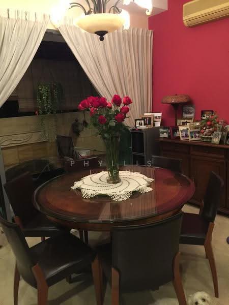 Gerald Residences, Gerald Crescent, Seletar / Yio Chu Kang, 5 Bedrooms, 3,025 sqft, Terraced House For Sale, by Phyllis Liew, 500248783 - Dining Room - PropertyGuru.com.sg