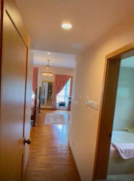 Gerald Residences, Gerald Crescent, Seletar / Yio Chu Kang, 5 Bedrooms, 3,025 sqft, Terraced House For Sale, by Phyllis Liew, 500248783 - Corridor - PropertyGuru.com.sg