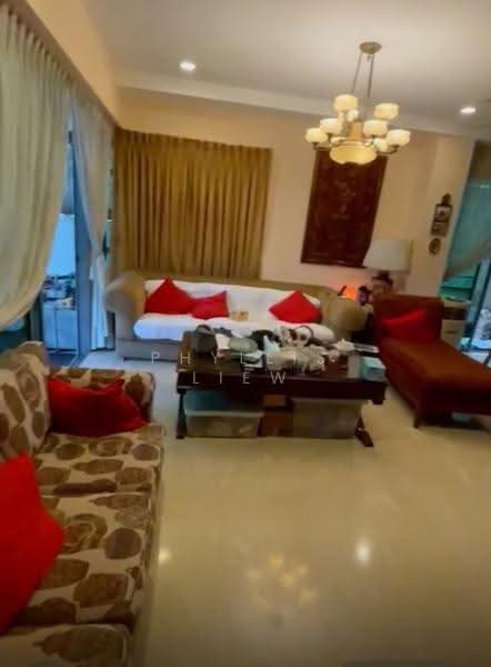 Gerald Residences, Gerald Crescent, Seletar / Yio Chu Kang, 5 Bedrooms, 3,025 sqft, Terraced House For Sale, by Phyllis Liew, 500248783 - Living Room - PropertyGuru.com.sg