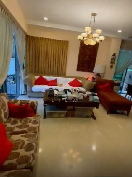 Gerald Residences, Gerald Crescent, Seletar / Yio Chu Kang, 5 Bedrooms, 3,025 sqft, Terraced House For Sale, by Phyllis Liew, 500248783 - Living Room - PropertyGuru.com.sg
