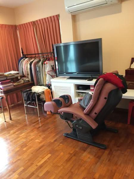 Gerald Residences, Gerald Crescent, Seletar / Yio Chu Kang, 5 Bedrooms, 3,025 sqft, Terraced House For Sale, by Phyllis Liew, 500248783 - Interior - PropertyGuru.com.sg